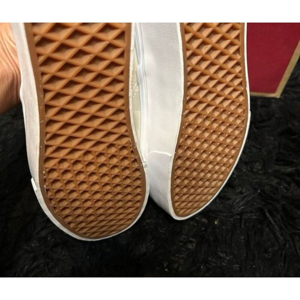 VANS checkerboard cream satin platform slip on shoes sneakers women's 9 new - Picture 5 of 7